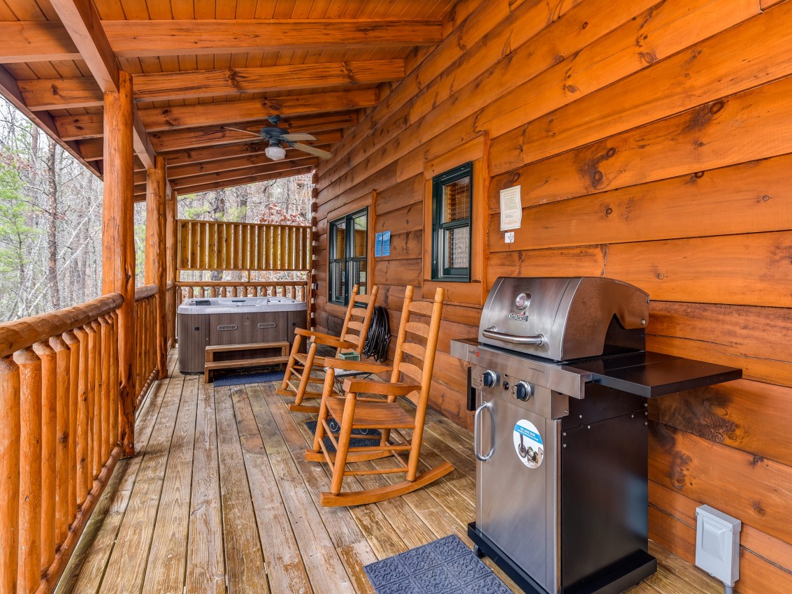 Luxury Cabin In Smoky Cove Resort Cabin In Sevierville