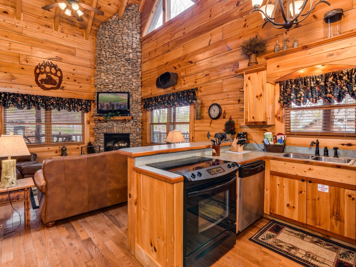 Luxury Cabin In Smoky Cove Resort Cabin In Sevierville